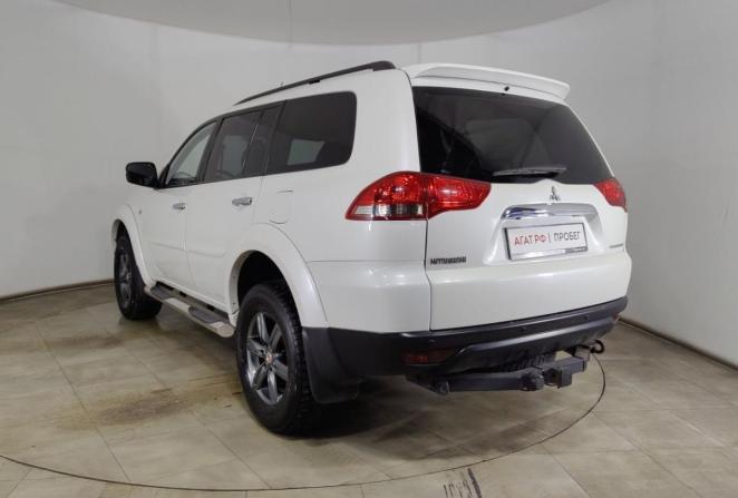 Mitsubishi Pajero Sport II Рестайлинг с пробегом 2014 года, цена 1 870 000 рублей, 229587 км, внедорожник, Автокод Объявления