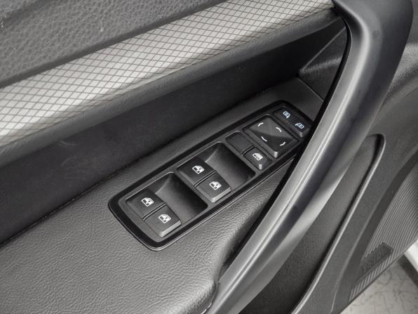 Lada (ВАЗ) Vesta I Рестайлинг (NG) с пробегом 2023 года, цена 1 160 000 рублей, 60000 км, седан, Автокод Объявления