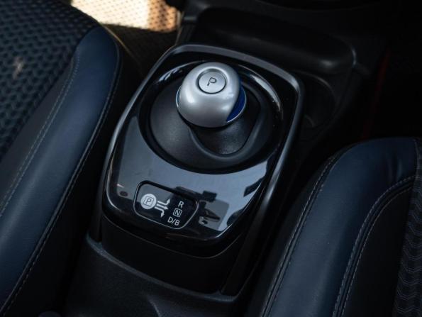 Nissan Note II Рестайлинг с пробегом 2019 года, цена 1 290 000 рублей, 90421 км, хэтчбек, Автокод Объявления