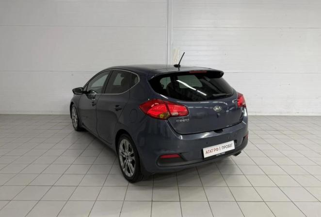 Kia Ceed II с пробегом 2012 года, цена 1 050 000 рублей, 238952 км, хэтчбек, Автокод Объявления
