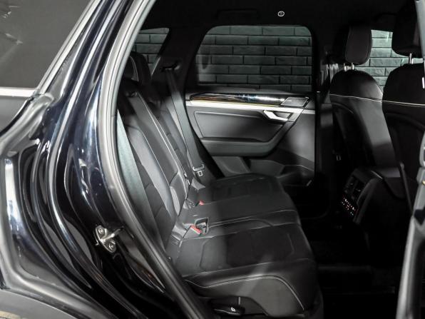 Volkswagen Touareg III с пробегом 2020 года, цена 5 490 000 рублей, 109673 км, внедорожник, Автокод Объявления