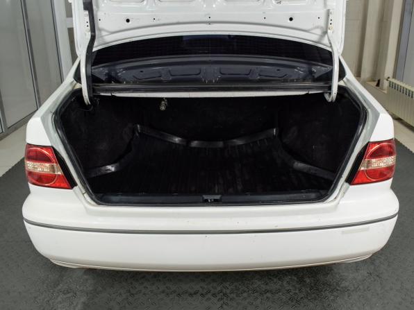 Toyota Vista V (V50) Рестайлинг с пробегом 2001 года, цена 450 995 рублей, 300000 км, седан, Автокод Объявления