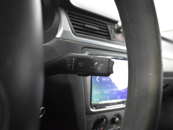 Skoda Rapid I с пробегом 2014 года, цена 435 900 рублей, 175237 км, лифтбек, Автокод Объявления