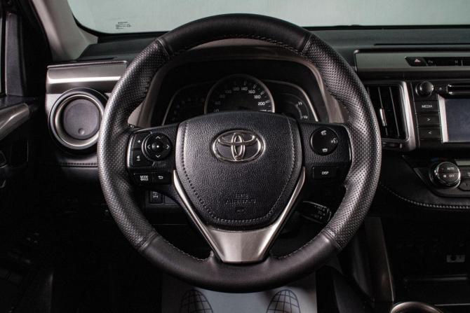 Toyota RAV4 IV (XA40) с пробегом 2014 года, цена 1 799 000 рублей, 249458 км, внедорожник, Автокод Объявления