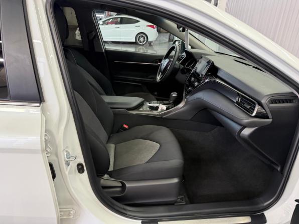 Toyota Camry VIII (XV70) Рестайлинг с пробегом 2021 года, цена 2 897 000 рублей, 52852 км, седан, Автокод Объявления