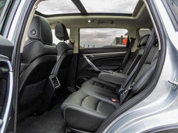 Geely Atlas Pro с пробегом 2023 года, цена 2 048 000 рублей, 72617 км, внедорожник, Автокод Объявления