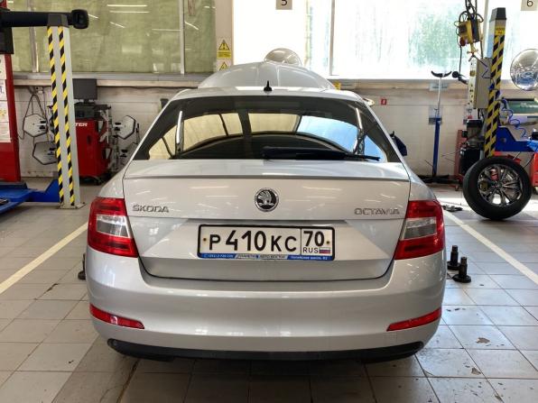 Skoda Octavia III (A7) с пробегом 2013 года, цена 930 000 рублей, 191914 км, лифтбек, Автокод Объявления