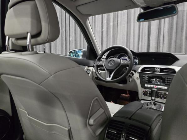 Mercedes-Benz C-Класс III (W204) Рестайлинг с пробегом 2011 года, цена 1 299 000 рублей, 173000 км, седан, Автокод Объявления