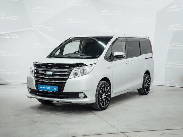 Toyota Noah III (R80) с пробегом 2014 года, цена 1 490 000 рублей, 246179 км, минивэн, Автокод Объявления