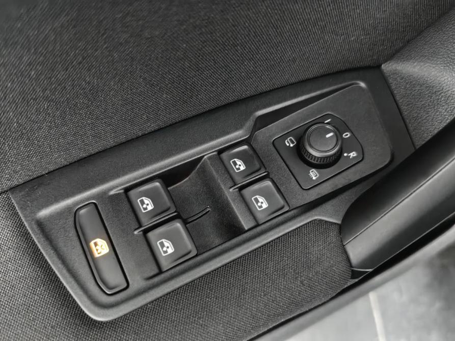 Volkswagen Tiguan II Рестайлинг Москва  - изображение 20