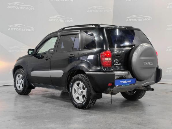 Toyota RAV4 II (XA20) Рестайлинг с пробегом 2005 года, цена 805 000 рублей, 261987 км, внедорожник, Автокод Объявления