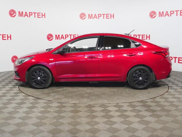 Hyundai Solaris II с пробегом 2017 года, цена 1 089 000 рублей, 133845 км, седан, Автокод Объявления