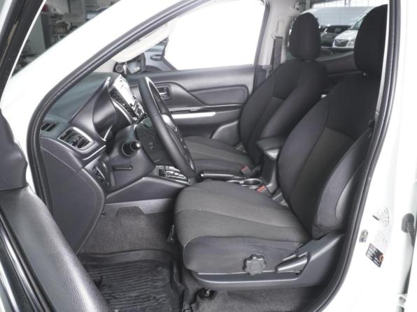 Mitsubishi L200 V Рестайлинг с пробегом 2020 года, цена 3 150 000 рублей, 98356 км, offers.body_type.unknown, Автокод Объявления