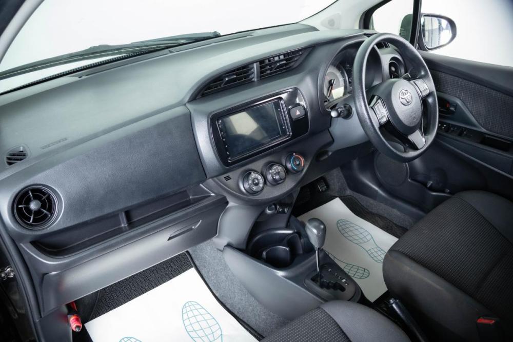 Toyota Vitz III (XP130) Рестайлинг 2 Пермь  - изображение 11
