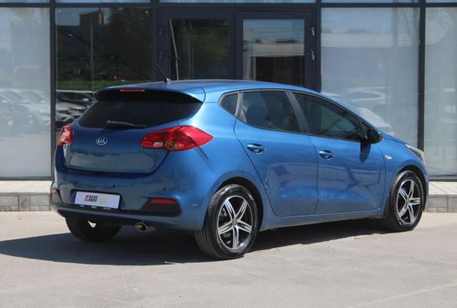 Kia Ceed II с пробегом 2012 года, цена 950 000 рублей, 74837 км, хэтчбек, Автокод Объявления