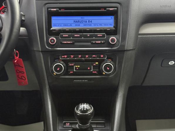 Volkswagen Golf VI с пробегом 2010 года, цена 865 000 рублей, 222727 км, хэтчбек, Автокод Объявления