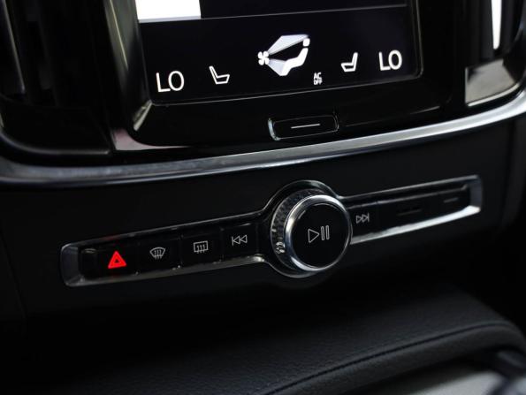 Volvo V90 Cross Country I с пробегом 2017 года, цена 3 489 000 рублей, 99101 км, универсал, Автокод Объявления