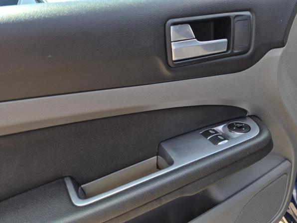 Ford Focus II Рестайлинг с пробегом 2011 года, цена 499 000 рублей, 160011 км, седан, Автокод Объявления