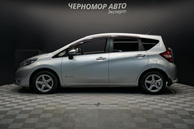 Nissan Note II Рестайлинг с пробегом 2017 года, цена 1 490 000 рублей, 89800 км, хэтчбек, Автокод Объявления