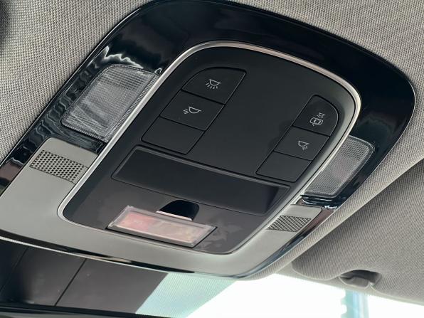 Hyundai Santa Fe IV Рестайлинг с пробегом 2021 года, цена 3 640 000 рублей, 65212 км, внедорожник, Автокод Объявления