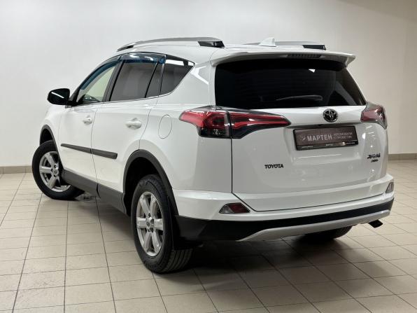 Toyota RAV4 IV (XA40) Рестайлинг с пробегом 2016 года, цена 2 389 000 рублей, 107421 км, внедорожник, Автокод Объявления