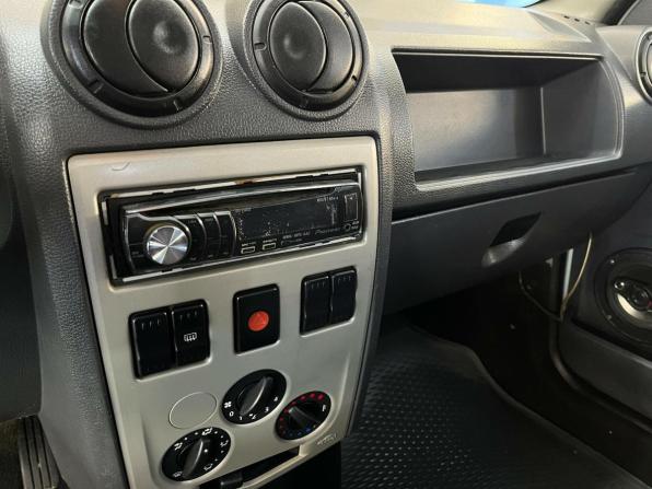 Renault Logan I с пробегом 2006 года, цена 190 320 рублей, 290335 км, седан, Автокод Объявления