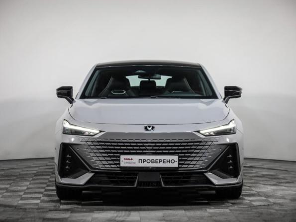 Changan UNI-V I с пробегом 2023 года, цена 2 399 000 рублей, 18960 км, лифтбек, Автокод Объявления