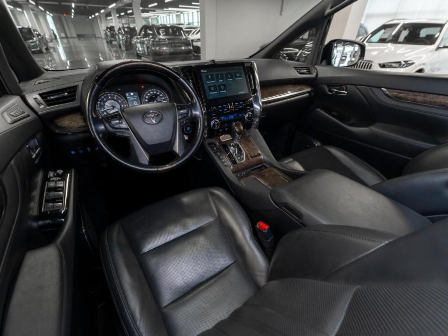 Toyota Alphard III Рестайлинг Москва  - изображение 7