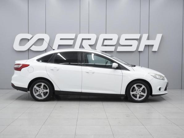 Ford Focus III с пробегом 2012 года, цена 390 000 рублей, 300984 км, седан, Автокод Объявления
