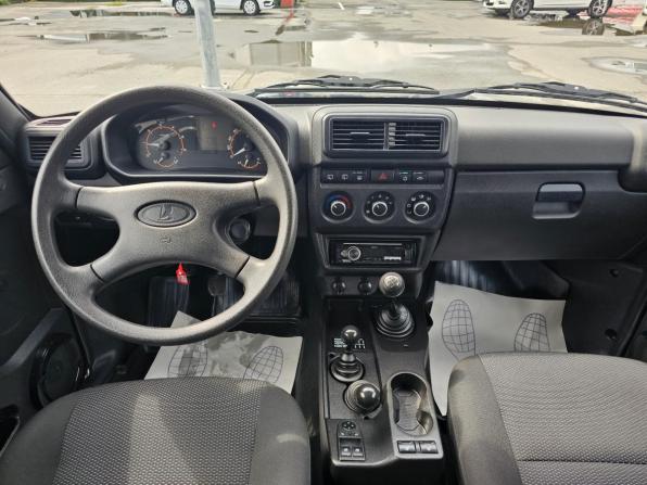 Lada (ВАЗ) Niva Legend с пробегом 2024 года, цена 919 995 рублей, 46553 км, внедорожник, Автокод Объявления