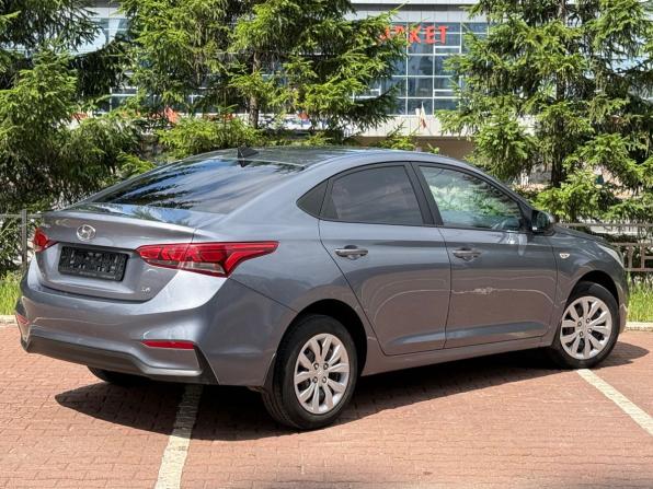 Hyundai Solaris II с пробегом 2017 года, цена 1 179 000 рублей, 92000 км, седан, Автокод Объявления