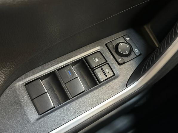 Toyota RAV4 V (XA50) с пробегом 2019 года, цена 3 290 000 рублей, 57971 км, внедорожник, Автокод Объявления