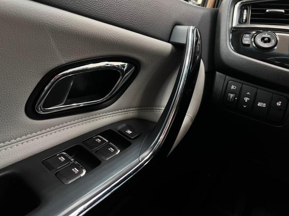 Kia Ceed II Рестайлинг с пробегом 2016 года, цена 1 350 000 рублей, 104552 км, универсал, Автокод Объявления