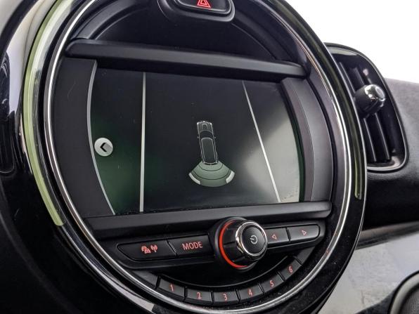 Mini Countryman II с пробегом 2019 года, цена 2 100 000 рублей, 110839 км, внедорожник, Автокод Объявления
