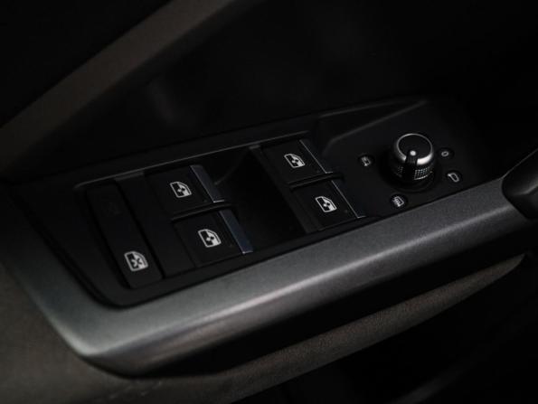 Audi Q3 Sportback II (F3) с пробегом 2021 года, цена 3 895 000 рублей, 67500 км, внедорожник, Автокод Объявления