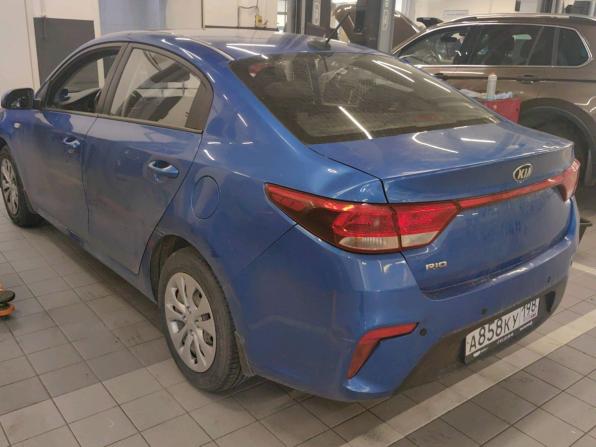 Kia Rio IV с пробегом 2018 года, цена 900 000 рублей, 154000 км, седан, Автокод Объявления
