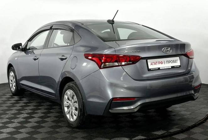 Hyundai Solaris II с пробегом 2018 года, цена 1 470 000 рублей, 94320 км, седан, Автокод Объявления