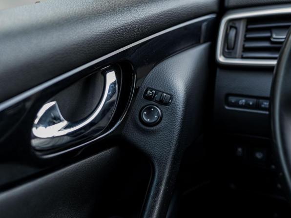Nissan Qashqai II с пробегом 2014 года, цена 1 200 000 рублей, 179263 км, внедорожник, Автокод Объявления
