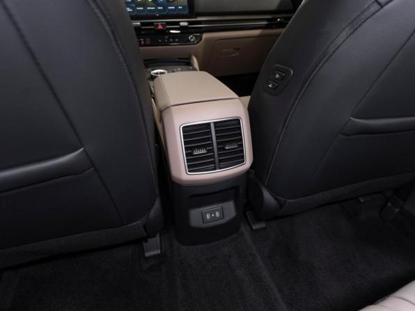 Kia Sportage V Рестайлинг с пробегом 2026 года, цена 4 200 000 рублей, 50 км, внедорожник, Автокод Объявления