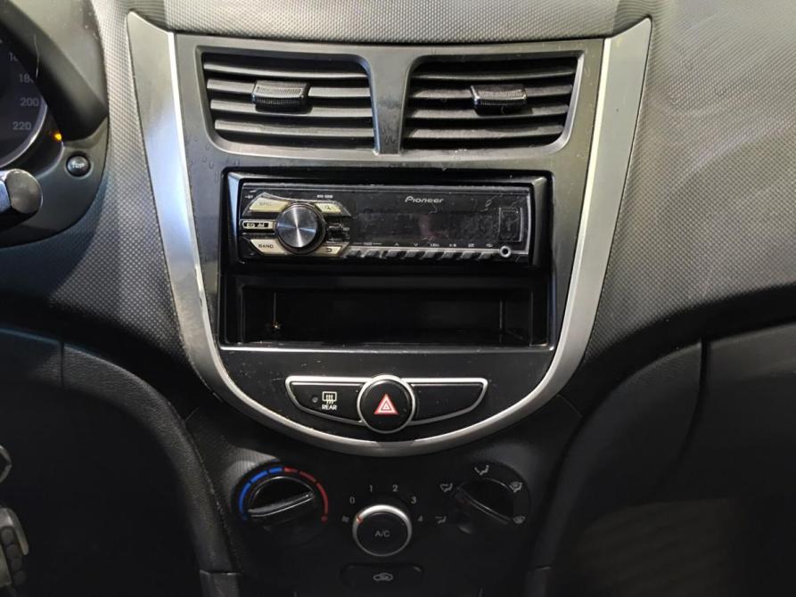 Hyundai Solaris I Казань  - изображение 18
