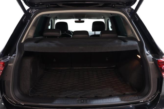 Volkswagen Tiguan II с пробегом 2018 года, цена 2 999 000 рублей, 126882 км, внедорожник, Автокод Объявления