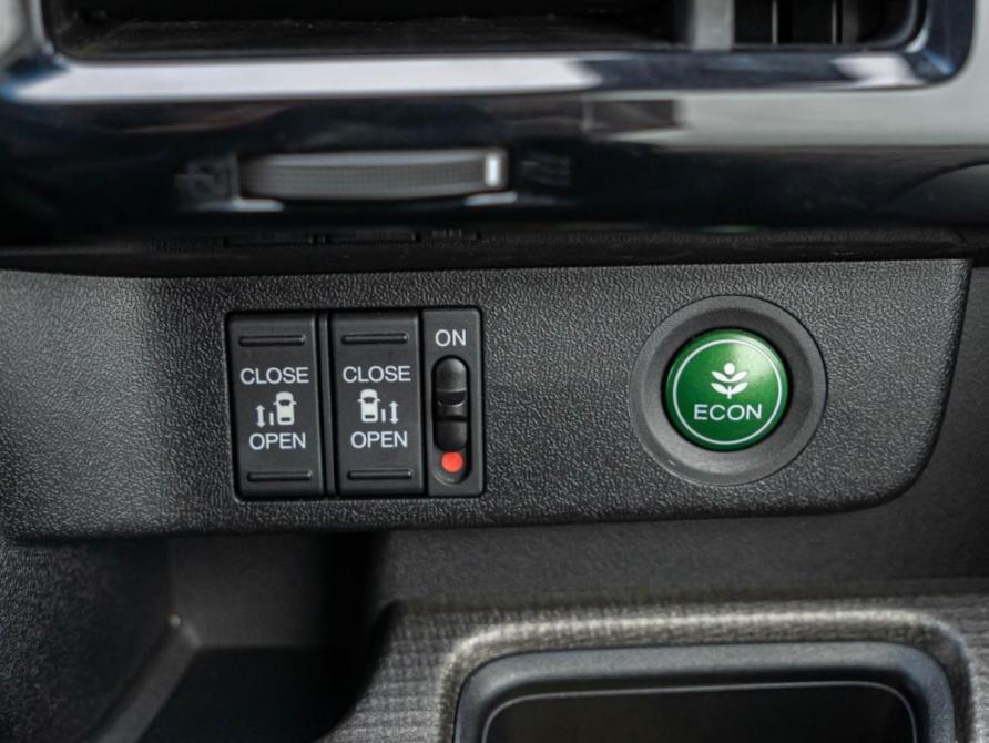Honda Stepwgn V Рестайлинг Краснодар  - изображение 21