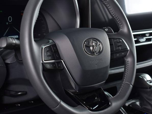 Toyota Highlander IV (XU70) с пробегом 2026 года, цена 5 270 995 рублей, 11 км, внедорожник, Автокод Объявления