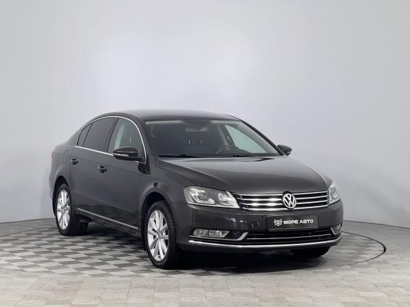 Volkswagen Passat B7 с пробегом 2011 года, цена 1 045 000 рублей, 239005 км, седан, Автокод Объявления