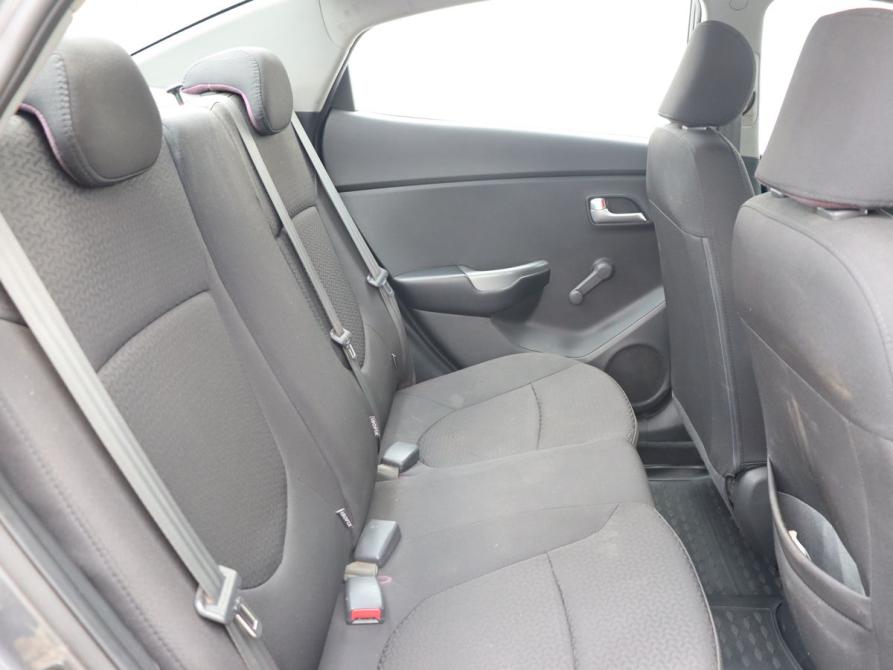 Kia Rio III Москва  - изображение 17