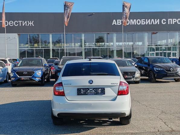 Skoda Rapid I Рестайлинг с пробегом 2018 года, цена 1 189 000 рублей, 171985 км, лифтбек, Автокод Объявления