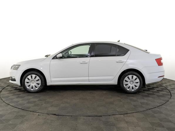 Skoda Octavia III (A7) Рестайлинг с пробегом 2020 года, цена 1 725 000 рублей, 114732 км, лифтбек, Автокод Объявления