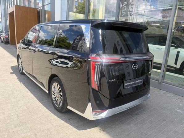 GAC M8 с пробегом 2023 года, цена 3 920 000 рублей, 51787 км, минивэн, Автокод Объявления
