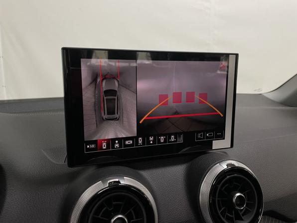 Audi Q2 I Рестайлинг с пробегом 2025 года, цена 3 750 000 рублей, 42 км, внедорожник, Автокод Объявления
