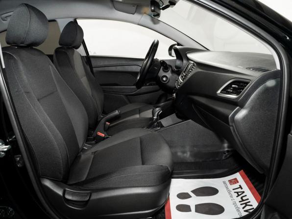 Hyundai Solaris II с пробегом 2017 года, цена 1 329 500 рублей, 83209 км, седан, Автокод Объявления